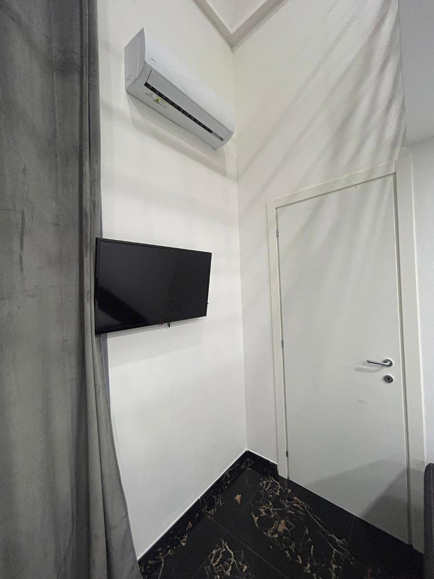 Valentino Luxury Suites 나폴리 외부 사진