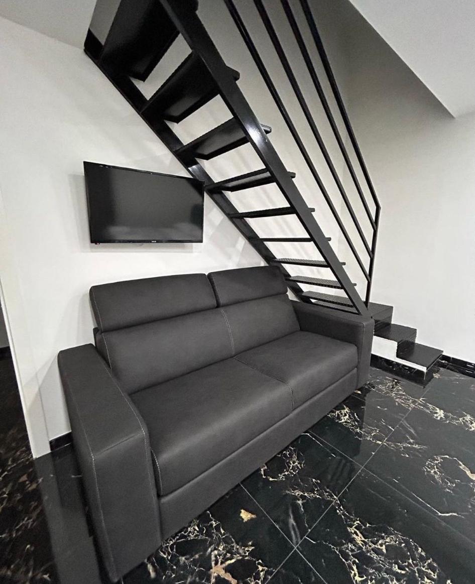 Valentino Luxury Suites 나폴리 외부 사진